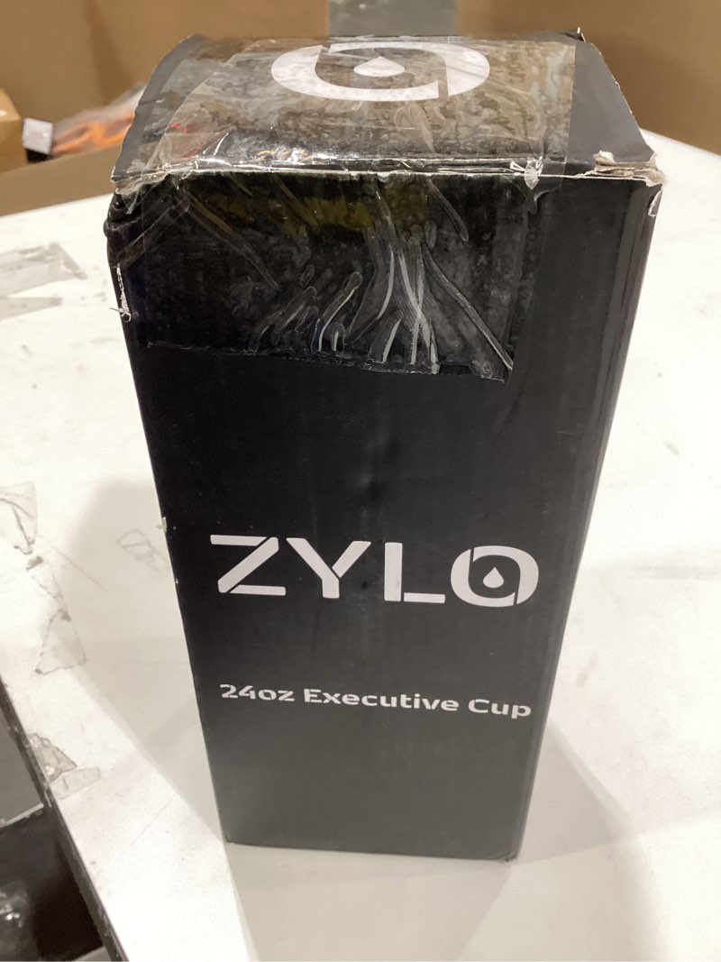 Condition photo showing Good Condition for zylo 24oz stainless steel tumbler water bottle - spill-proof screw-on lid, insulated, straw compatib
