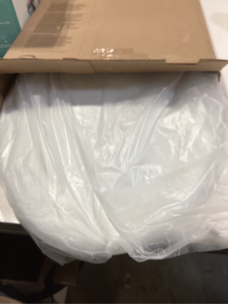 Condition photo showing Good Condition for bemis 7300slec slow close toilet seat, easy clean hinges and durable plastic seat, made in usa, elongated, white elongated slow close