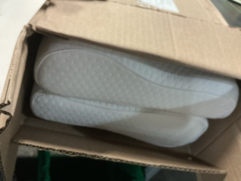 Condition photo showing Good Condition for tempur-pedic, standard tempur-neck pillow, medium profile-2-pack, white 2 count medium profile 2