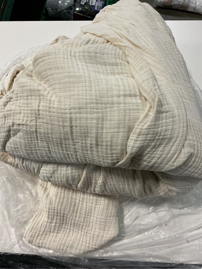 Condition photo showing Good Condition for organic cotton gauze duvet cover set, king/cal king, undyed