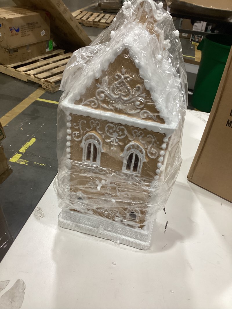 Condition photo showing Good Condition for Braxio Indoor Christmas Decorations Gingerbread House Kit 2PCS with LED Light - 3 Inch Miniature Resin Houses for Indoor Home Decor, Family Room Aesthetic Gingerbread House 2pcs