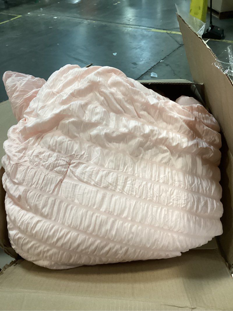 Condition photo showing As Is for CozyLux Queen Comforter Set Blush Pink Seersucker 7 Pieces Bed in a Bag Queen Comforter Set with Sheets, Luxury Soft Bedding Set with Down Alternative Comforter, Sheets, Pillowcases & Shams All Season Blush Pink Queen