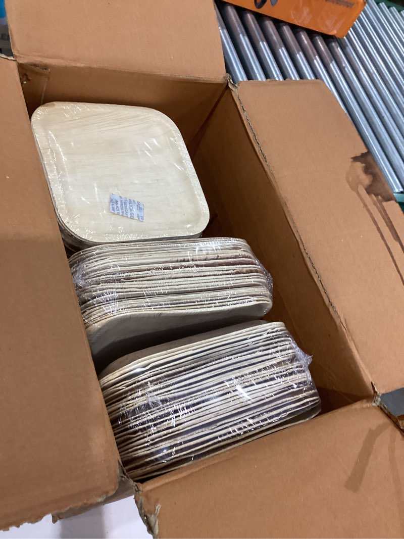Condition photo showing New/Like New for ECO SOUL Palm Leaf Square Plates 7" & 10" (100 Count) Compostable|Biodegradable| Eco-Friendly Disposable Party Plates for Appetizers - Christmas Dinner Parties, Wedding & Events