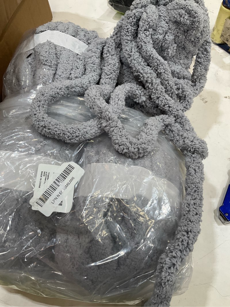 Condition photo showing Good Condition for 4 pack chunky yarn for hand knitting - chunky chenille blanket yarn for crocheting - jumbo fluffy yarn for crochet - super bulky yarn 25 yds 7.7 oz each skein (light gray) light gray 4 pack