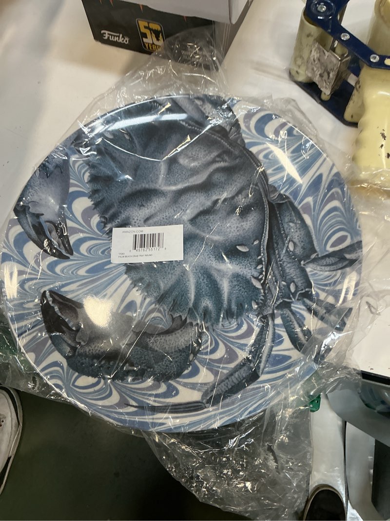 Condition photo showing New/Like New for Palm Beach Crab Tray Round