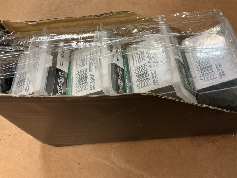Condition photo showing Good Condition for #9 x 1-1/4 in. ribbed flat head t25 star drive cement board screw (140-pack)