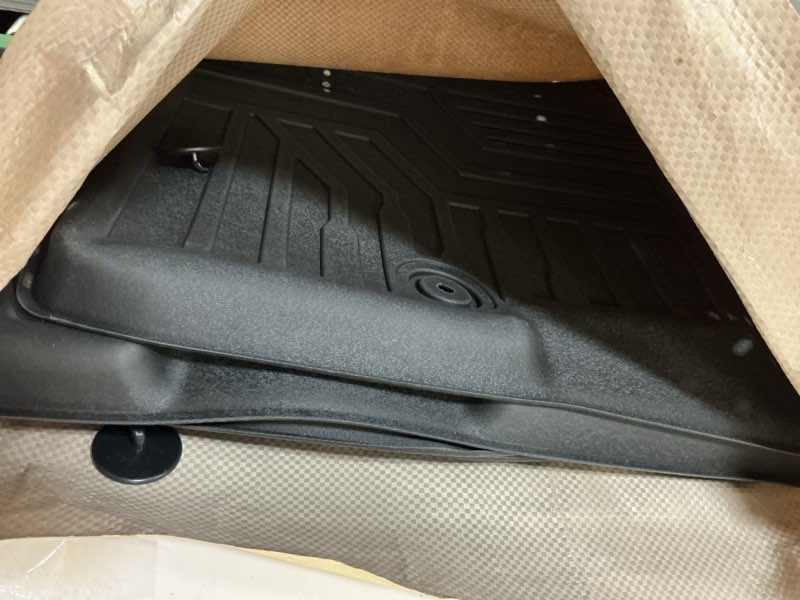 Condition photo showing Good Condition for mixsuper floor mats for tucson 2022-2026 (not for hybrid models & phev) all weather floor liners 1st and 2nd row set black for | hyundai tucson 2022-2024 | 1st & 2nd row