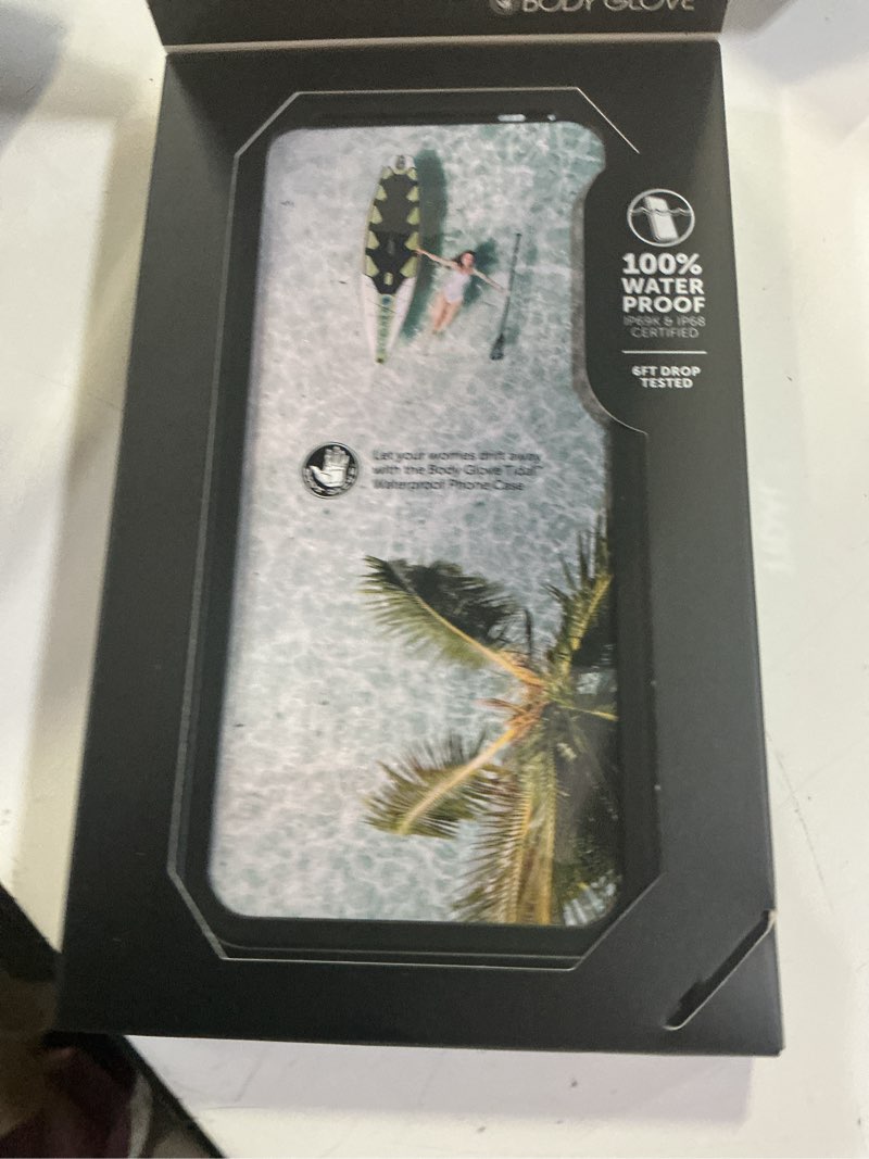 Condition photo showing New/Like New for body glove tidal waterproof phone case for motorola moto g play (2024) - black/clear