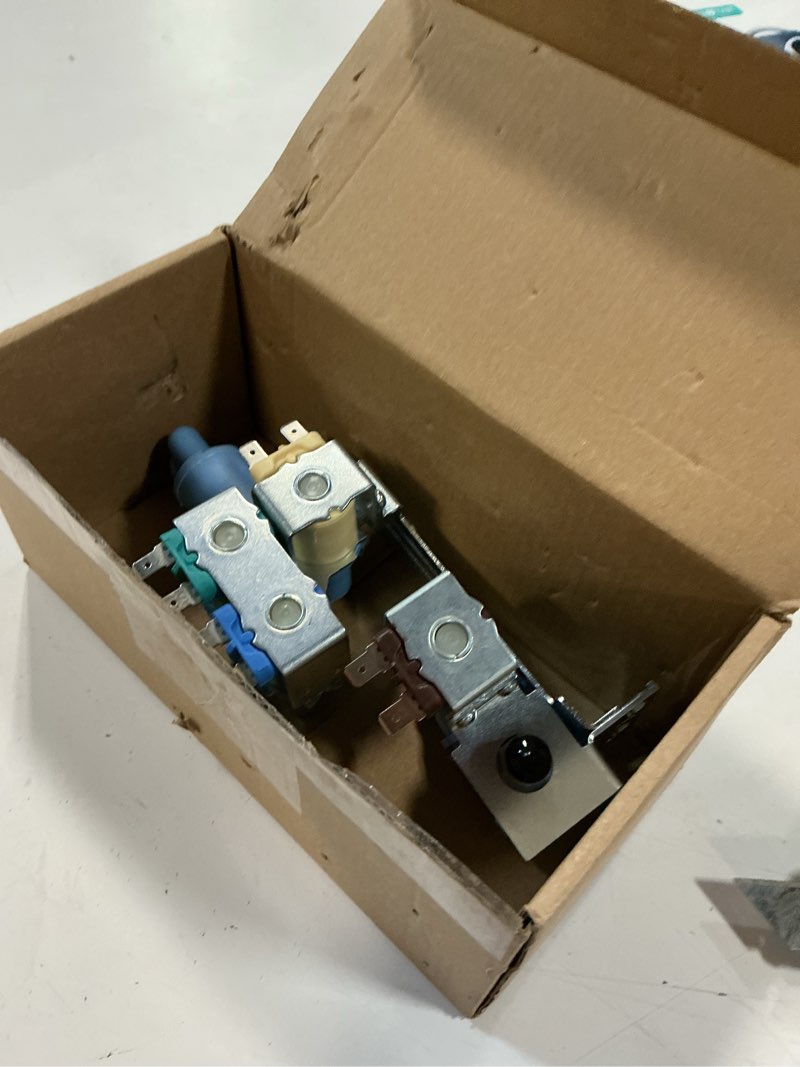 Condition photo showing New/Like New for upgraded 242253002 242102201 refrigerator water inlet valve replacement fit for frigidaire, electrolux, kenmore refrigerator parts, replace 2689640, ap5669874, ps7321353, eap7321353