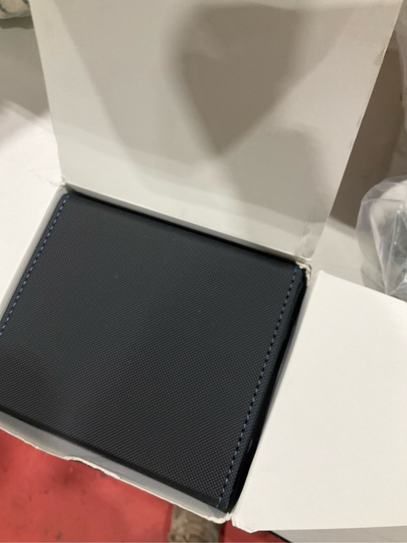 Condition photo showing Good Condition for mage tech card deck box for mtg commander - patented design, commander display, fits 100 double-sleeved cards, 35pt card brick & dice tray - black/blue 2. enigma (black/blue)