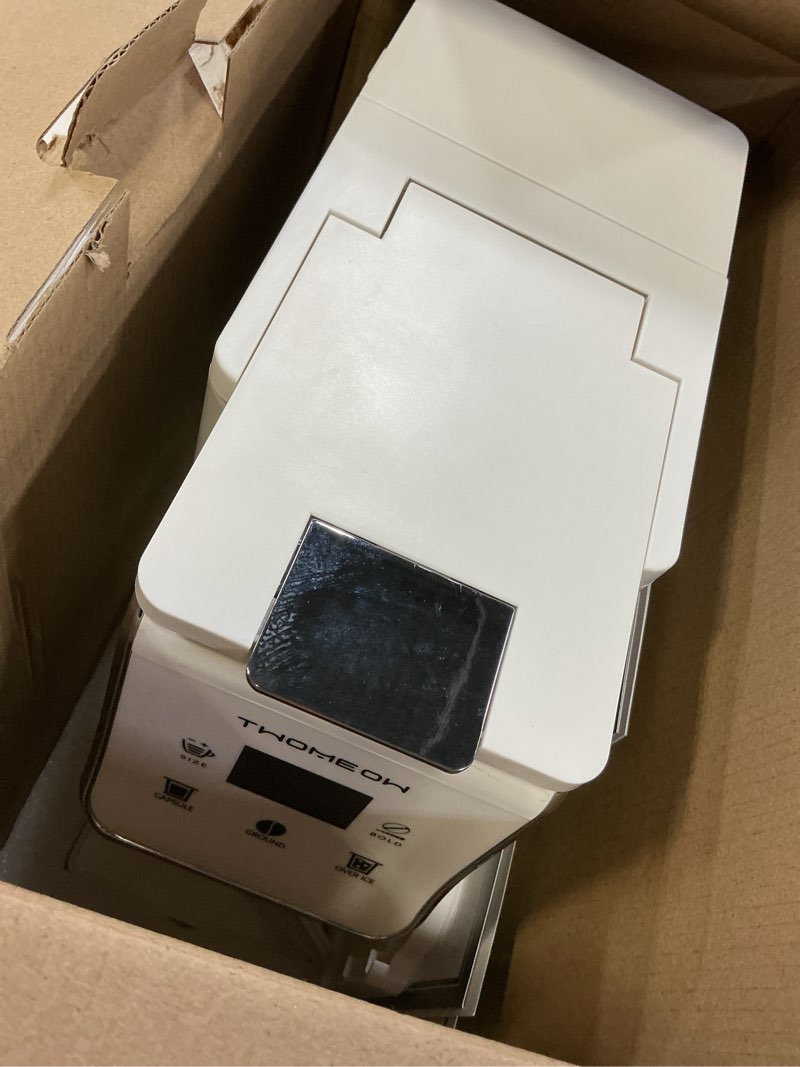 Condition photo showing Good Condition for Coffee Maker Hot & Iced With Bold Setting,Single Serve Coffee Maker For K Cup And Grounds,52 Oz Removable Water Tank,6-14 Oz Brew Sizes,One Cup Kcup Coffee Machine With Reusable Filter, White