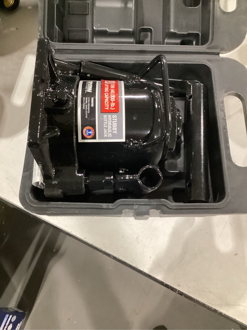 Condition photo showing Good Condition for torin black 20-ton steel hydraulic bottle jack