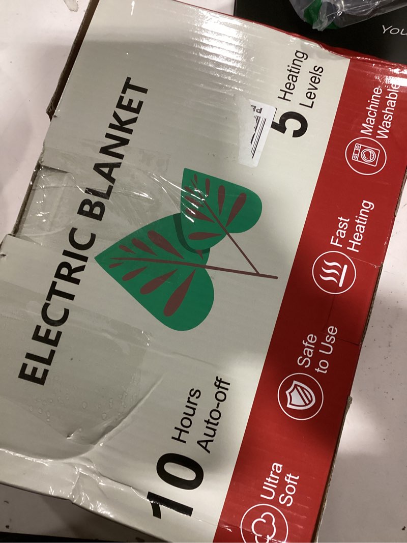 Condition photo showing New/Like New for Electric Blanket Twin 62''X84'' Heated Blanket Green, Ultra Soft Silky Flannel & Fluffy Sherpa Heati