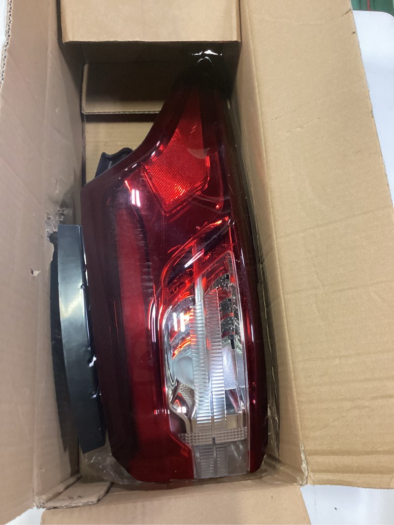 Condition photo showing As Is for left driver side outer rear brakes lights assembly compatible with chevrolet traverse 2013 2014 2015 2016 2017 rear halogen tail lamp replace:84266019 23301756 gm2804112 2013-left side
