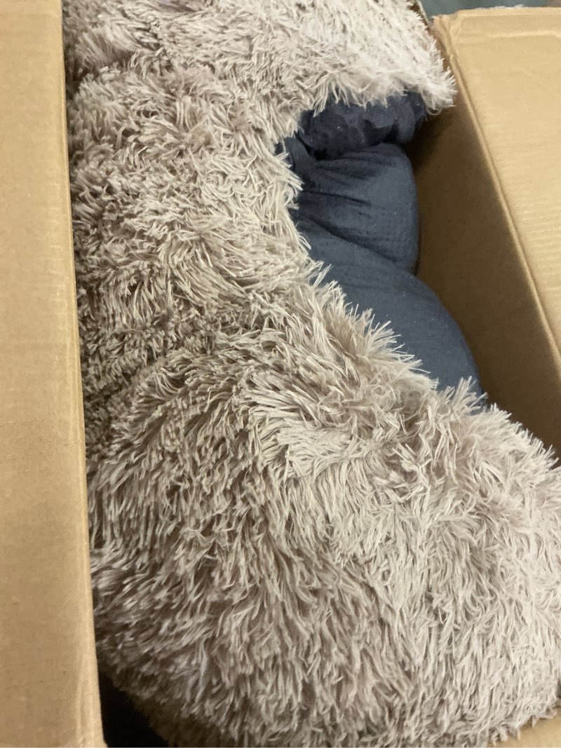 Condition photo showing Good Condition for Bedsure Calming Dog Beds Large Sized Dog - Donut Washable Large Pet Bed, 36 inches Anti-Slip Round Fluffy Plush Faux Fur Dogs Bed, Fits up to 80 lbs Pets, Camel 36"L x 36"W x 10"Th Camel