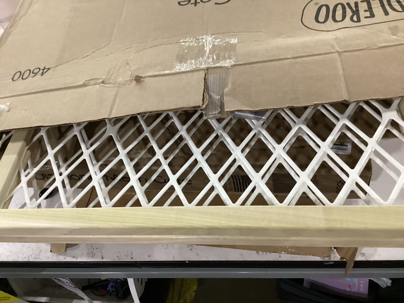 Condition photo showing Good Condition for toddleroo by north states - diamond mesh wooden baby gate: pressure mounted baby gate for doorways - adjustable 26.5 to 42 inches wide - 23 inches tall