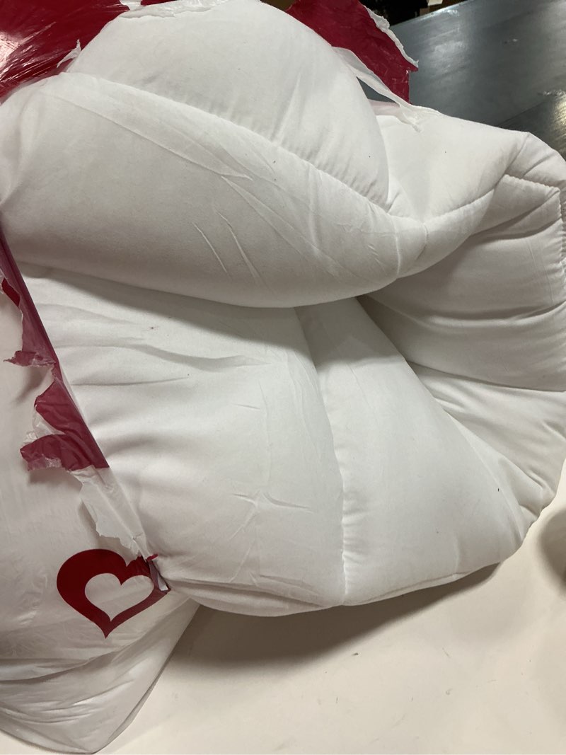 Condition photo showing As Is for Mattress Topper Full for Back Pain, Extra Thick Mattress Pad Cover, Plush Pillow Top, Deep Elastic Pocket, White, 54"X75"+20" Full White