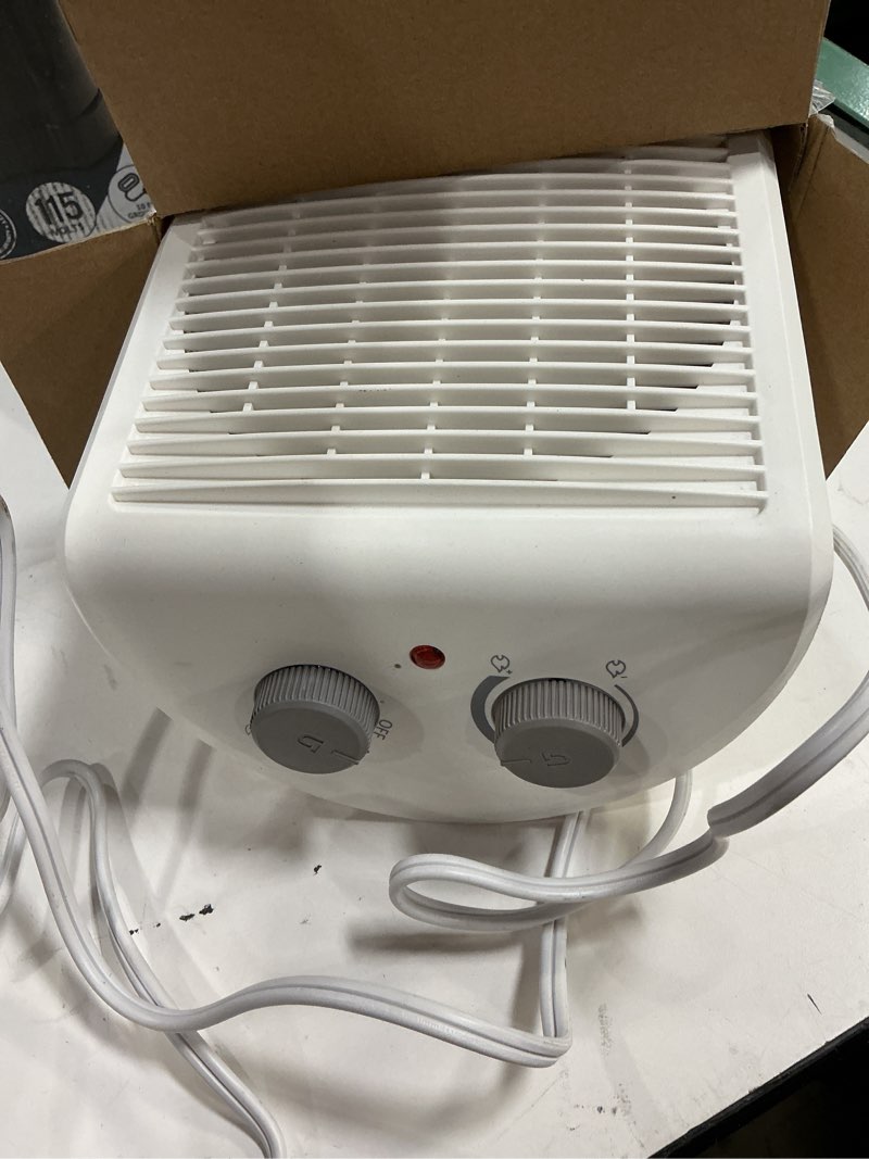 Condition photo showing As Is for Utilitech 1500 -Watt Fan Compact personal Indoor Electric Space Heater with Thermostat