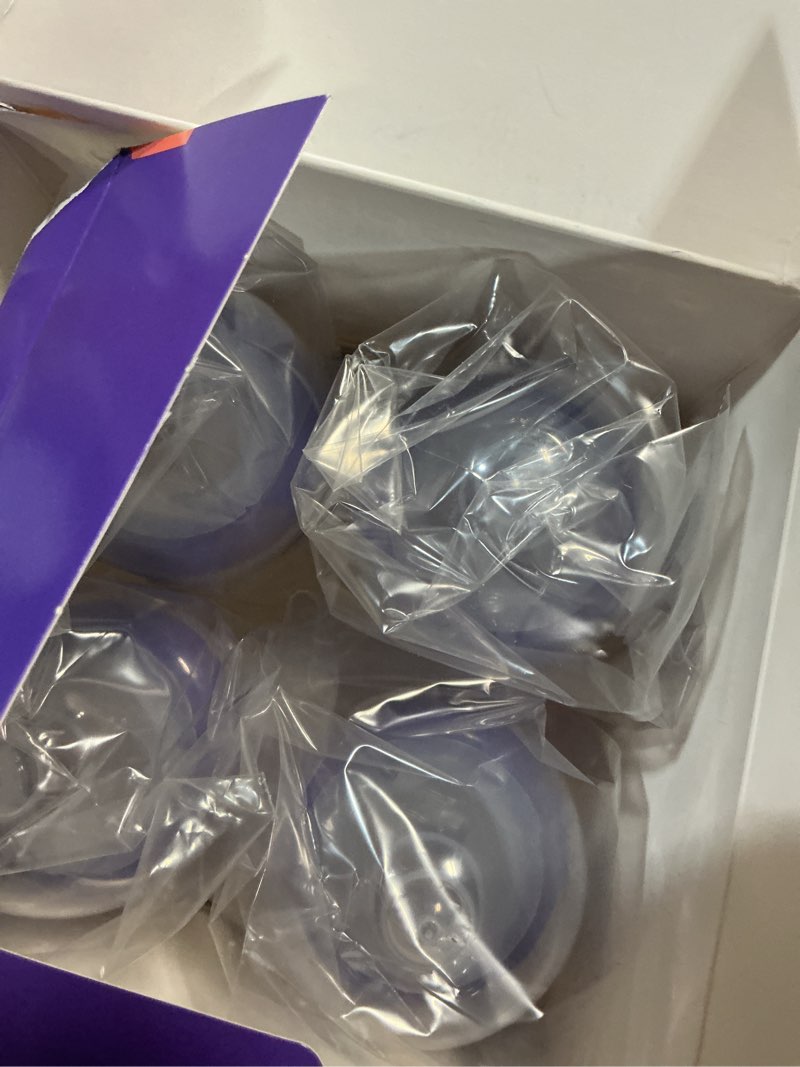 Condition photo showing New/Like New for lansinoh anti-colic baby bottles for breastfeeding babies, 5 ounces, 4 count, includes 4 slow flow nipples, size s 5 ounce, s flow, 4 count