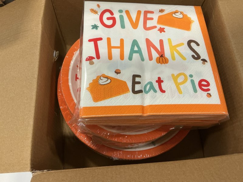 Condition photo showing New/Like New for Turkey Thanksgiving Party Supplies Kit for 50 Guests - Complete Autumn-Themed Disposable Dinnerware Set: Dinner & Dessert Plates, Napkins - Thanksgiving Party Decorations
