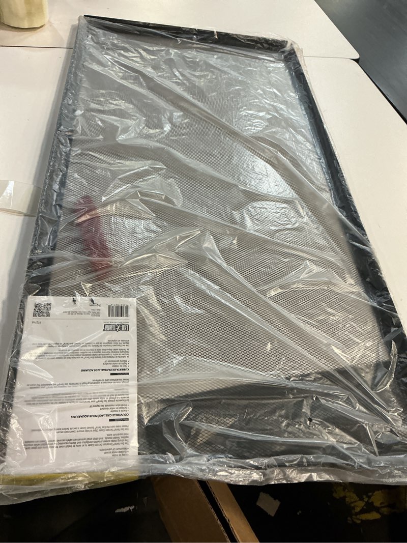 Condition photo showing New/Like New for Exo Terra Regular 40 Gallon Screen Cover, 36" X 18”