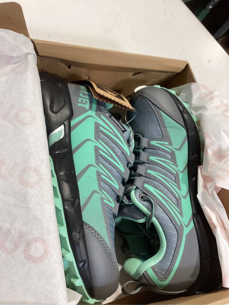 Condition photo showing Good Condition for women's waterproof hiking shoes lightweight non-slip trails walking shoes outdoor sneakers 6.5 wide green