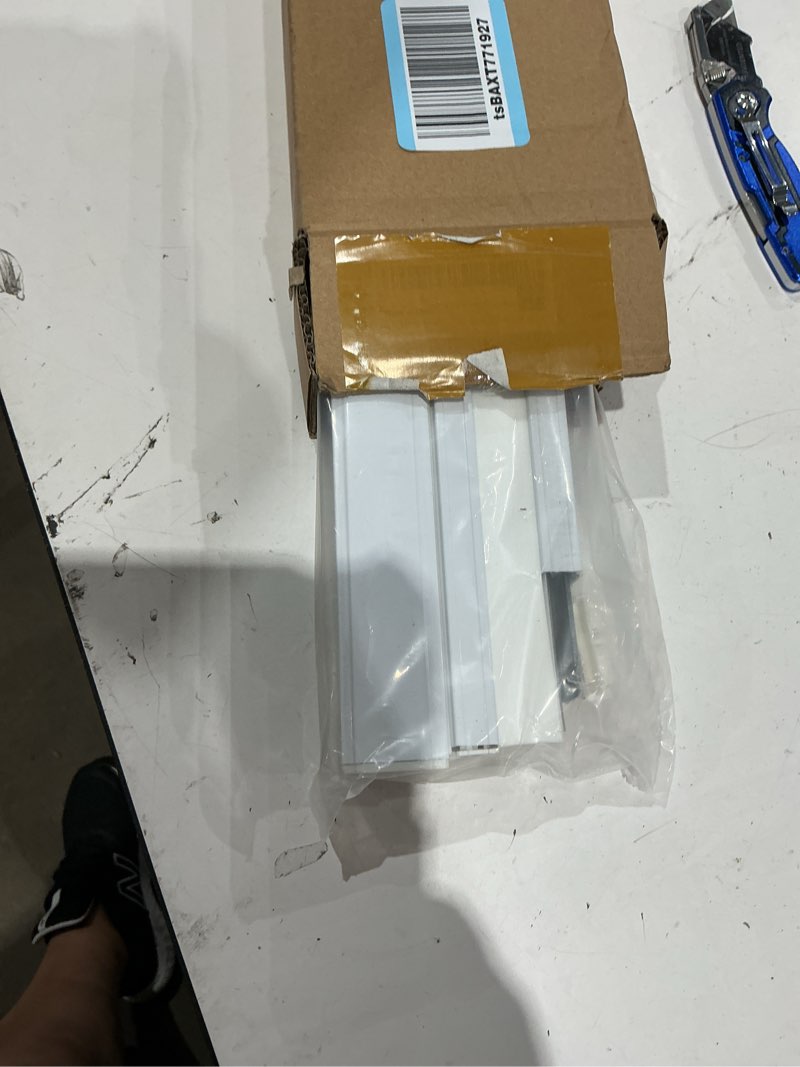 Condition photo showing Good Condition for changshade top down bottom up light filtering cellular shades, cordless honeycomb blinds for windows, for soft glow & daytime privacy, thermal insulated,20" w*50" h,light filtering-white 20% blackout-white 20"w*50"h