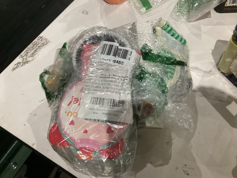 Condition photo showing As Is for Pack of 5 things 