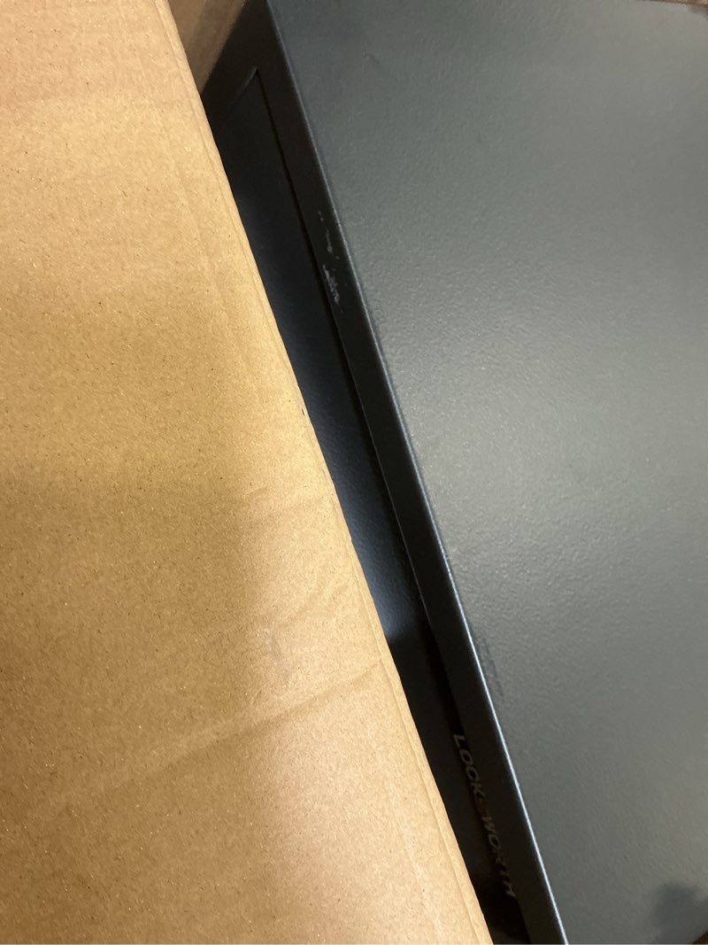 https://lotting-media.assets.bidfta.com/lotting_20fd028d-3174-4089-9aac-9d31c530b1d3