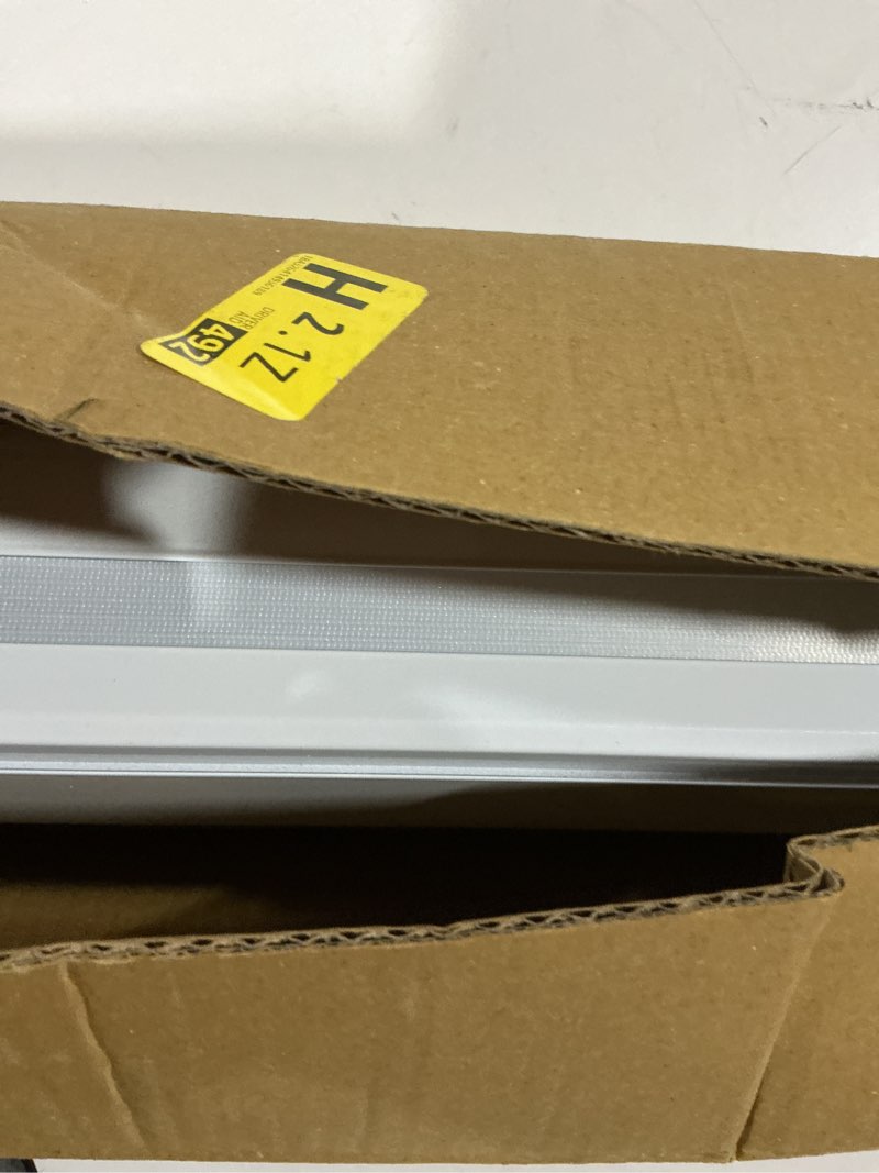 Condition photo showing Good Condition for Shadesu Cordless Zebra Blinds for Windows, 43" W x 72" H, White, Dual Layer Free-Stop Zebra Shades, Light Control for Day and Night, Sheer Blinds for Indoor Windows, Bedroom, Kitchen 43"W x 72"H 01- White ( Cordless )