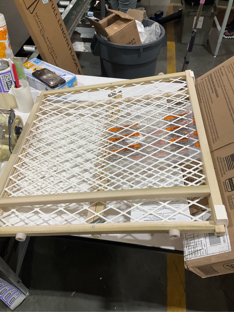 Condition photo showing Good Condition for toddleroo by north states diamond mesh wooden baby gate: 26.5"- 42" wide. pressure mounted baby gate for doorway. (23" tall, sustainable hardwood)