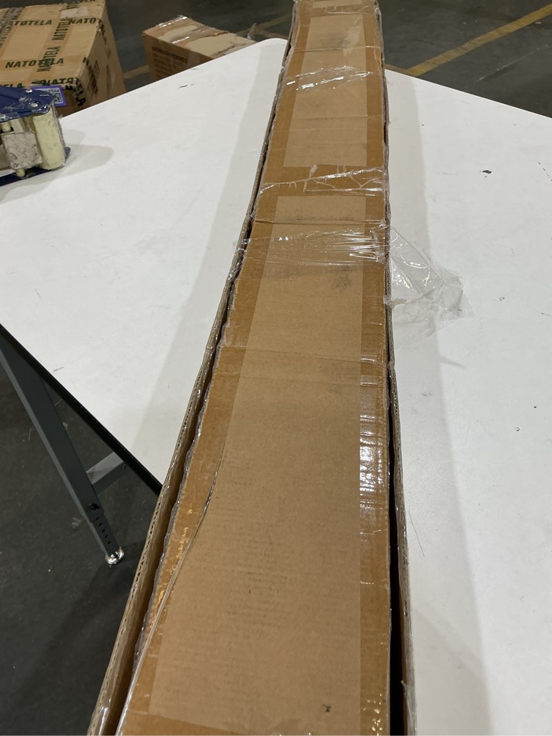 Condition photo showing Good Condition for sliding door