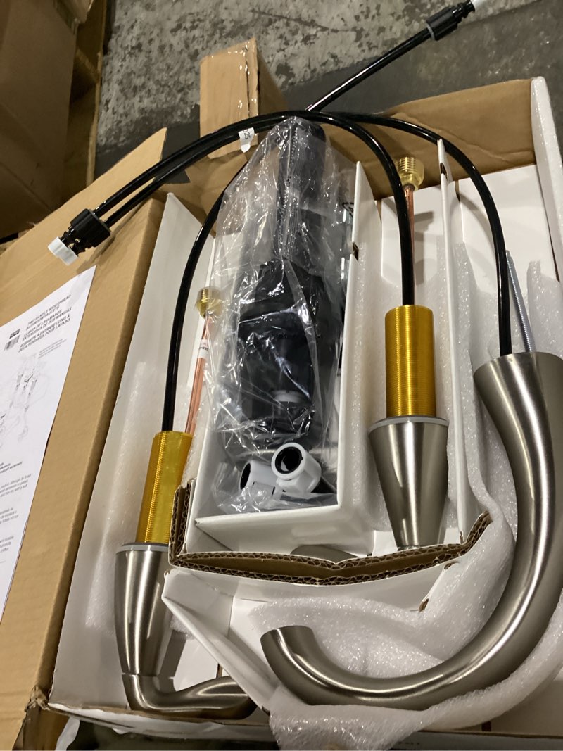https://lotting-media.assets.bidfta.com/lotting_2109e79b-44f5-499a-bae7-02678d8fda70