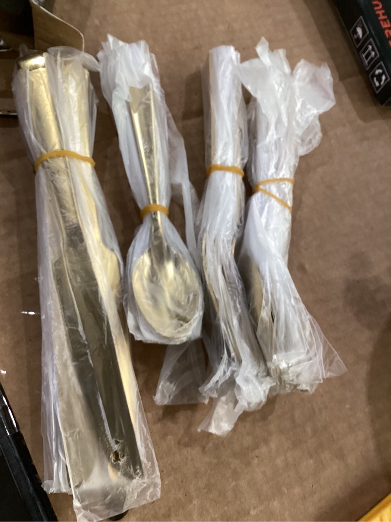 Condition photo showing New/Like New for stapava 40 pcs gold silverware set, food-grade stainless steel flatware sets for 8 mirror polished cutlery utensil sets include dinner knives spoons and forks set dishwasher safe for home restaurant gold 40