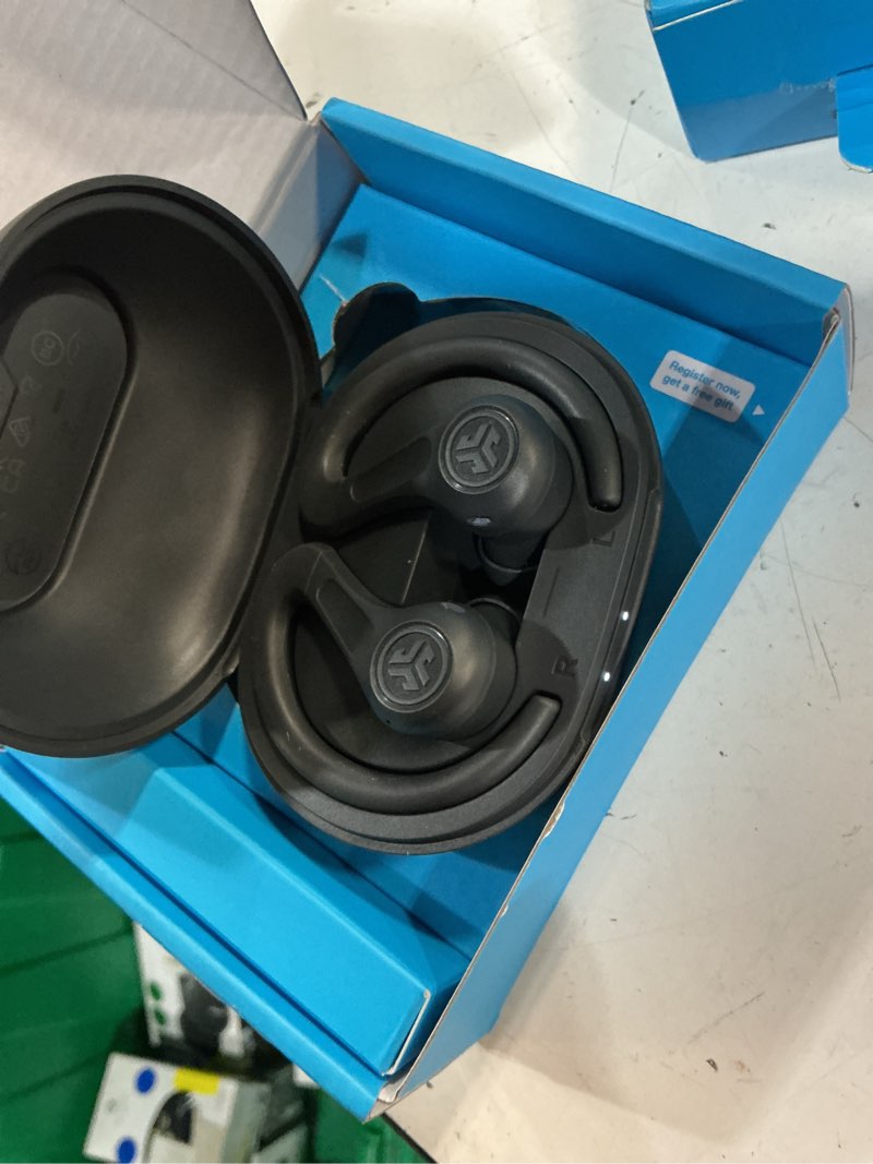 https://lotting-media.assets.bidfta.com/lotting_2114bbf1-a89c-401a-859e-db1cd1ca6456