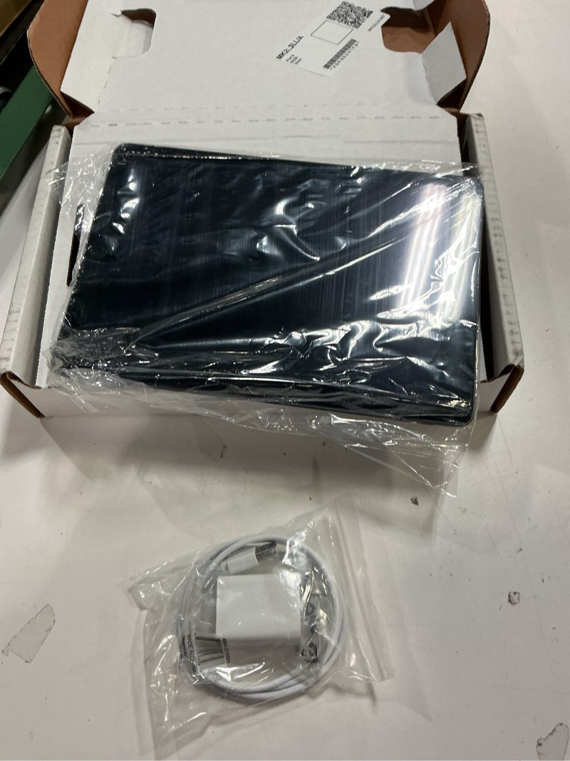 Condition photo showing Good Condition for apple ipad 2021 (10.2-inch, wi-fi, 64gb) - space gray wifi 64 gb space gray