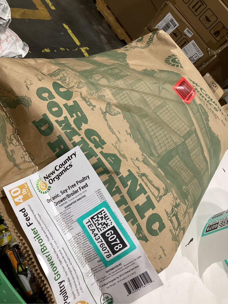 Condition photo showing New/Like New for new country organics | starter feed for baby chicks | soy-free | 21% protein | certified organic and non-gmo | 40 lbs