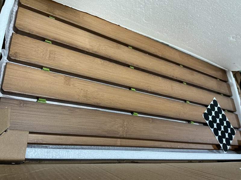 Condition photo showing Good Condition for Wire Shelf Covers, Bamboo Wire Rack Covers for Pantry, Closet (4pcs, 28" W x 12" D) 28"W x 12"D 4