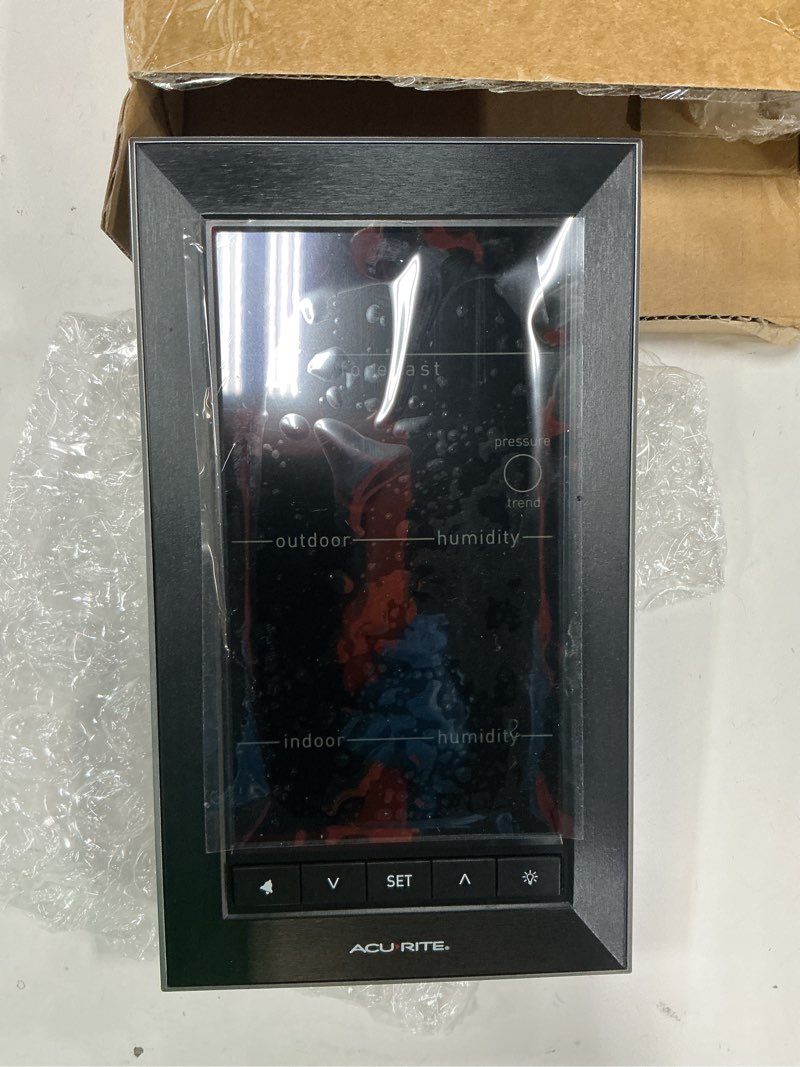 Condition photo showing New/Like New for acurite digital vertical weather forecaster with indoor/outdoor temperature, humidity, and date and time (01121m) , black