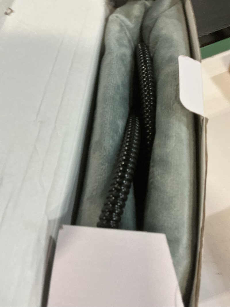 Condition photo showing Good Condition for Large Pet Heating Pads for Dogs & Cats Outdoor, 35.4*23.6inches Dog Cat Heating Pad Bed Outdoor Waterprooof, Warming Heated Cat Dog Bed Blanket Outside, Heated Pet Mat, Gifts for Cats Dogs in Winter 35.4''x23.6''x0.8''