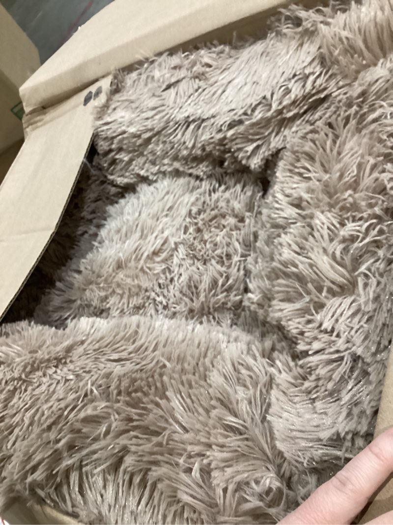 Condition photo showing Good Condition for Bedsure Calming Dog Bed for Small Dogs - Donut Washable Small Puppy Bed, 23 inches Anti-Slip Round Fluffy Plush Faux Fur Large Cat Bed, Fits up to 25 lbs Pets, Camel 23"L x 23"W x 8"Th Camel