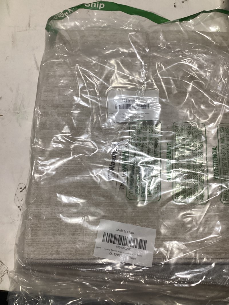 https://lotting-media.assets.bidfta.com/lotting_213b672c-a253-482f-afe8-9a06d7d57885