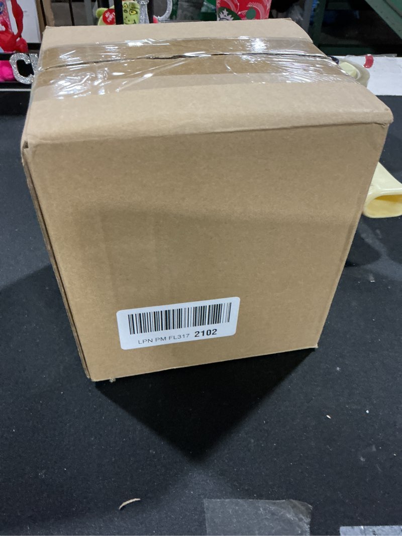 Condition photo showing New/Like New for ONLYCARE Disposable Face Towel, Biodegradable Face Towels, 10" x 12" Super Thick Soft Facial Towels,