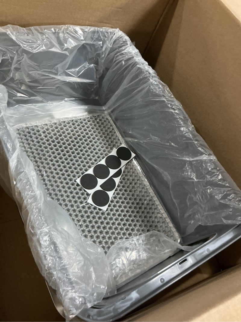 Condition photo showing Good Condition for lihong stainless steel litter box with lid, xl metal cat litter tray for indoor cats, enclosure cat litter pan for large cats, non-sticky large kitty litter box, anti-leakage, 23.5" x 15.6" x 12" 12"h - grey
