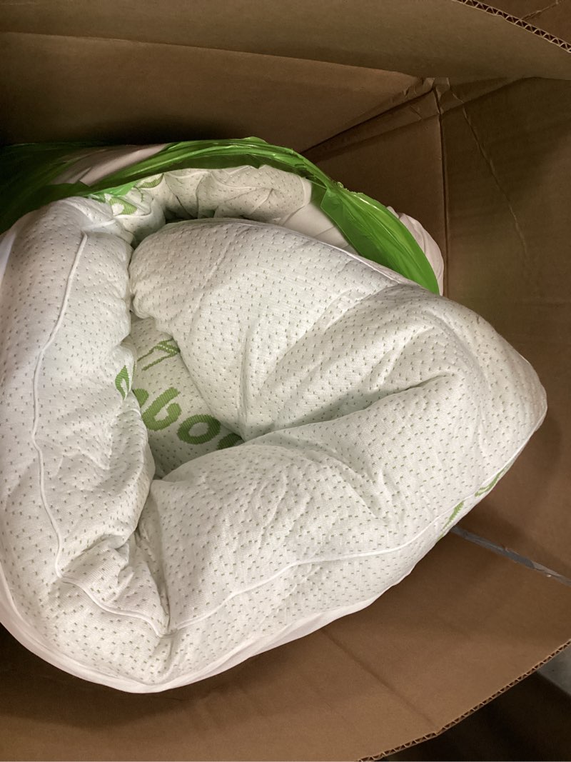 Condition photo showing Good Condition for mattress topper full size, cooling extra thick breathable viscose made from bamboo mattress pad, soft quilted fitted mattress cover with 1000 gsm down alternative fill (8-21”deep pocket) white full