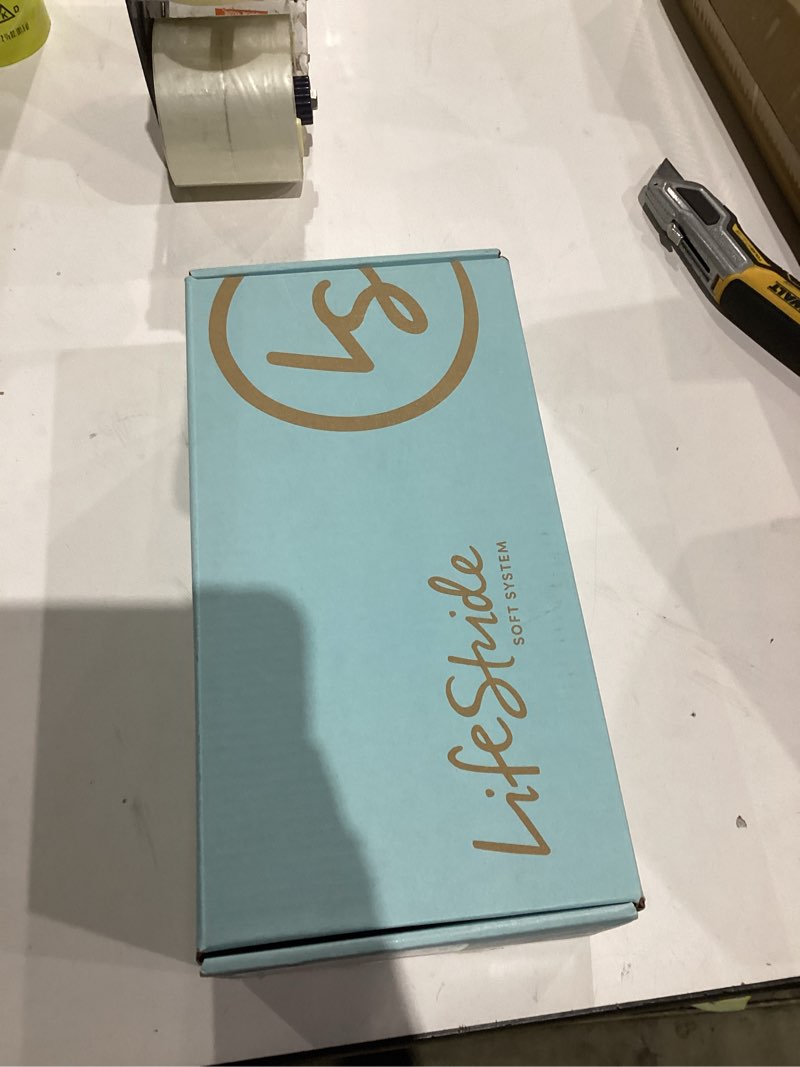 Condition photo showing As Is for LifeStride Womens Nonchalant Ballet Flat 8 Tan