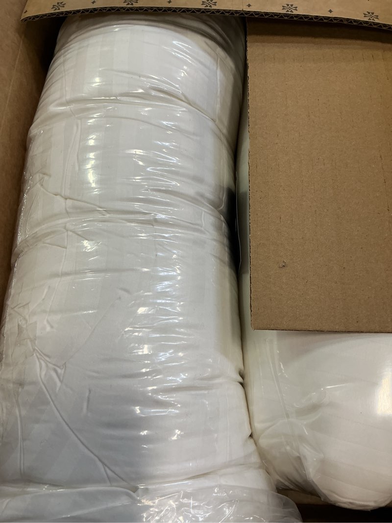 Condition photo showing New/Like New for Beckham Hotel Collection Bed Pillows Standard/Queen Size Set of 2 - Original Soft Down Alternative Pillow for Sleeping - Soft Support for Back, Stomach or Side Sleepers