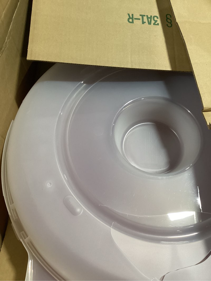 Condition photo showing Good Condition for IRIS USA 24" Wreath Storage Container With Latches and Handle, 2 Pack, For Holiday Garland/Wreath, Holiday Decorations, and Heavy Duty, Portable, High Protection, and Space Saving Storage, Clear/Red 24" Wreath - 2-Pack