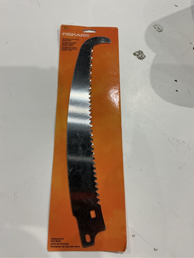 Condition photo showing Good Condition for fiskars 9181256 15 in. replacement wood zig blade saw