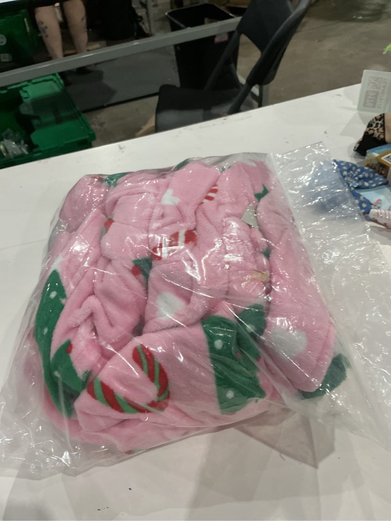 Condition photo showing As Is for hygluosie homewear pink christmas robe size small